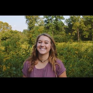 Meet your Posher, Hailey